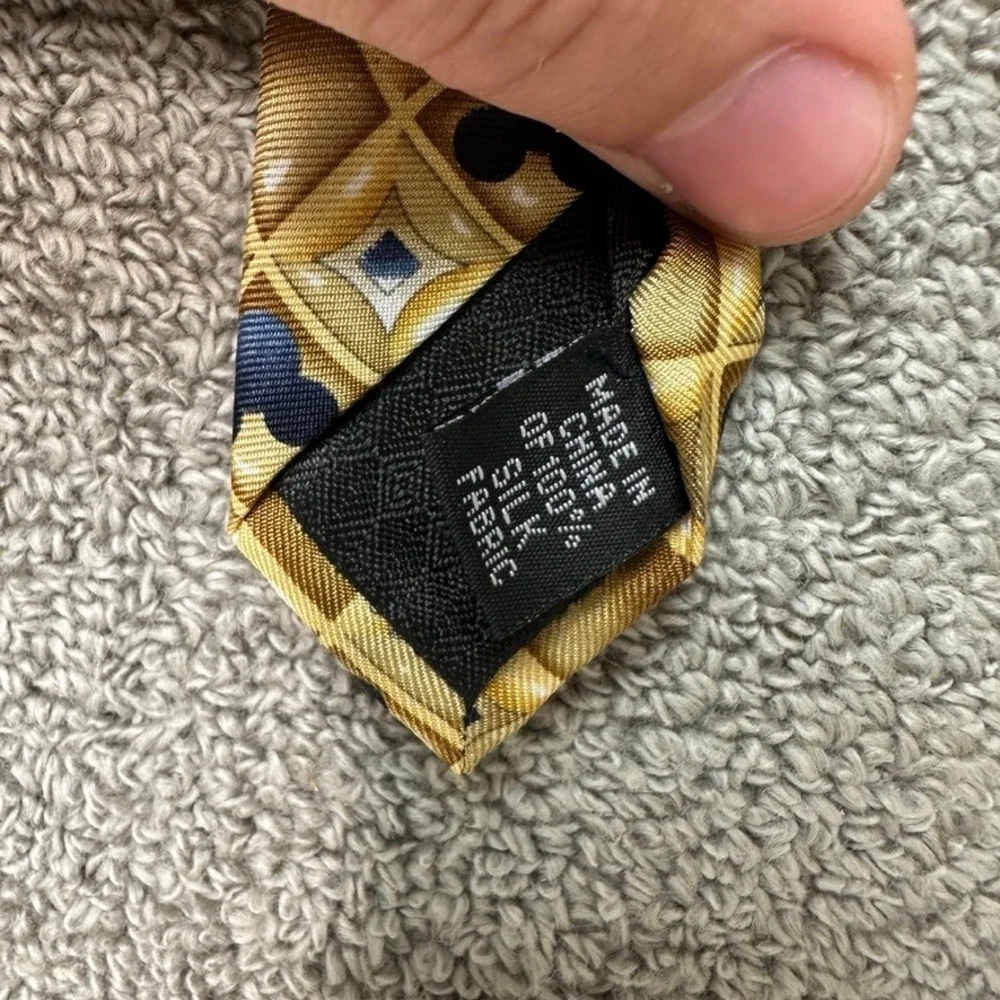 Disney Parks Mickey Mouse Gold Navy Geometric Diamond 100% Silk Mens Necktie Tie